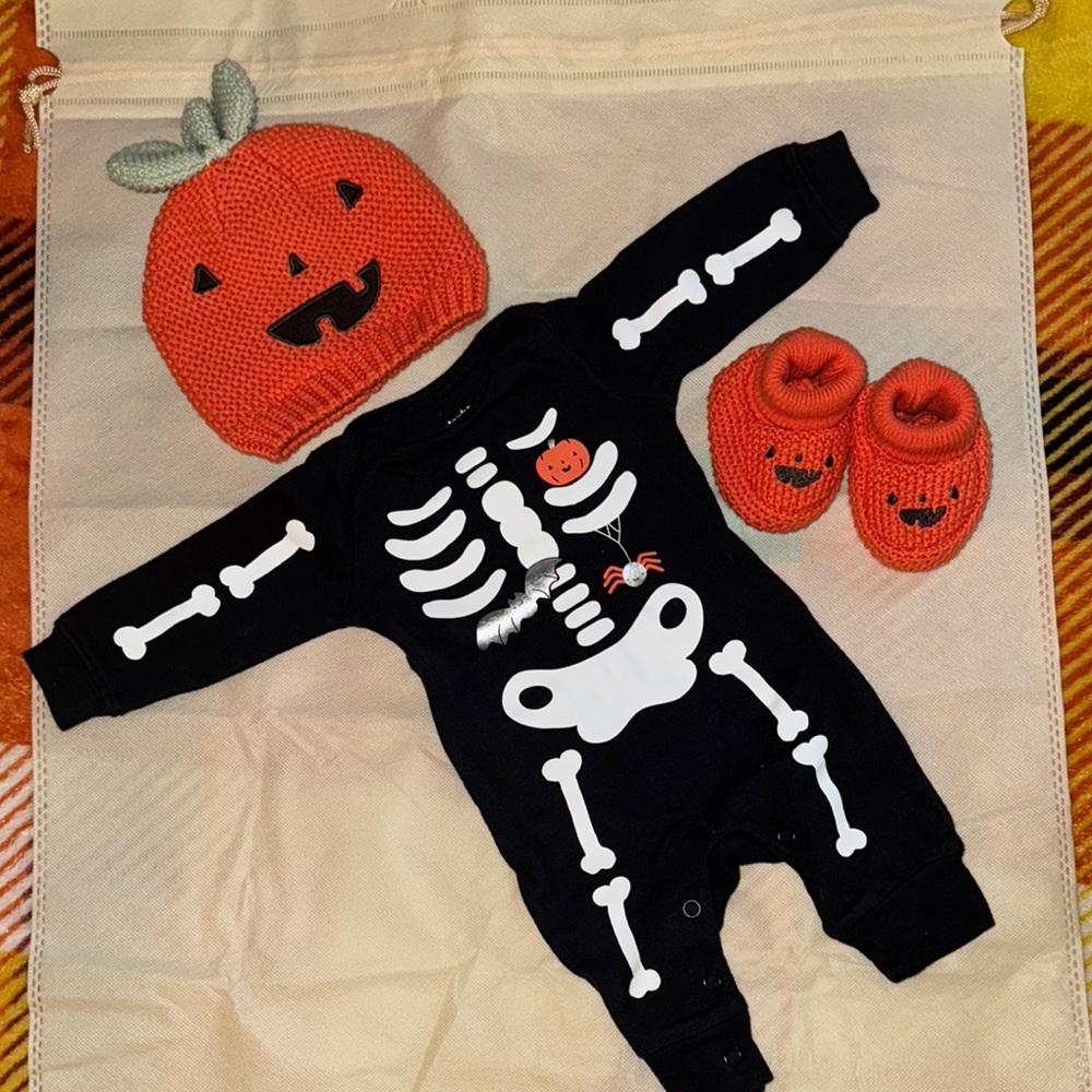 Halloween Skeleton Baby Outfit with Pumpkin Hat and Booties